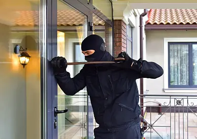 Защищают от злоумышленников Защищают от злоумышленников